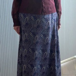 Long skirt and blouse to match